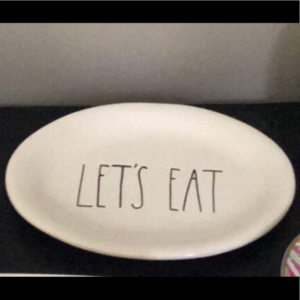 Let’s eat oval reserved for Chelsey Dillard